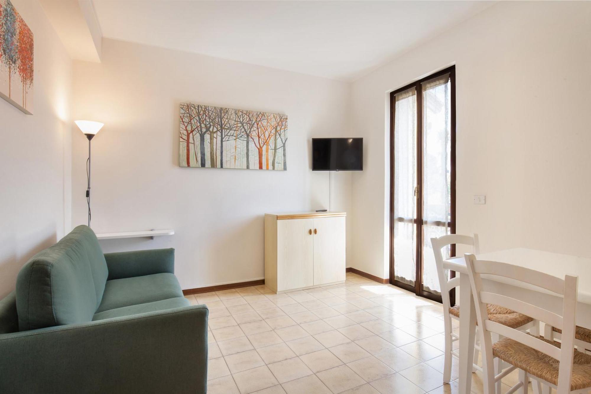 Apartment Rosa Cinderella Lazise Exterior photo