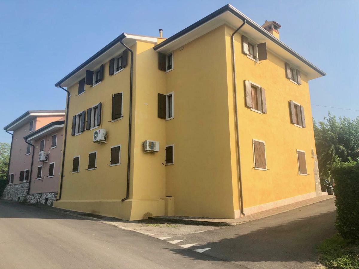 Apartment Rosa Cinderella Lazise Exterior photo